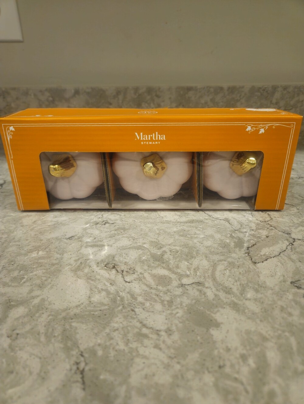 MARTHA STEWART White Gold LED Lighted Ceramic Pumpkin  Set of 3 Halloween